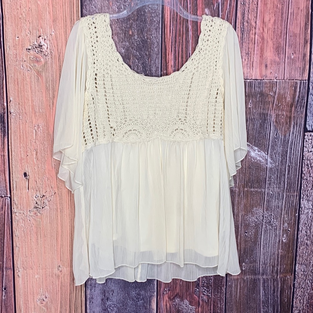 Dress Barn Cream Blouse